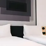 Ibis Centre Rive Droite Pasteur 3*