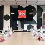 Ibis Centre Rive Droite Pasteur Hotel 3*