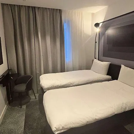 Ibis Centre Rive Droite Pasteur