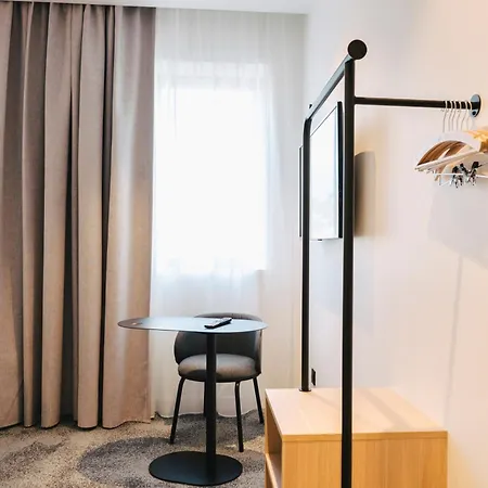 Ibis Centre Rive Droite Pasteur Szálloda 3*