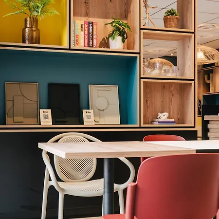 Ξενοδοχείο Ibis Centre Rive Droite Pasteur 3*