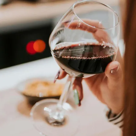 Ibis Centre Rive Droite Pasteur 3*