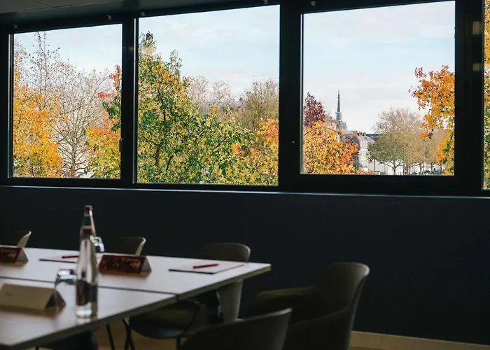 Otel Ibis Centre Rive Droite Pasteur 3*