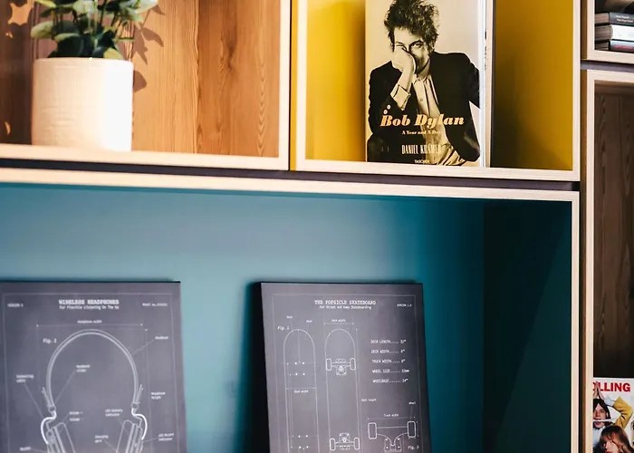 Hotel Ibis Centre Rive Droite Pasteur 3*